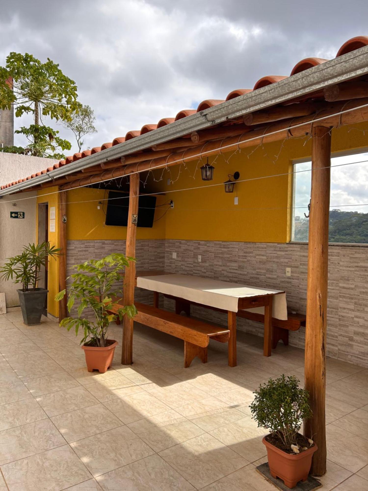 Thiferer Hostel Viçosa Exteriör bild